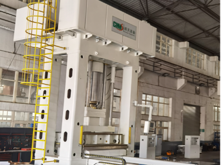 从安装到量产：如何确保大型电堆组装伺服液压机“零风险”投产